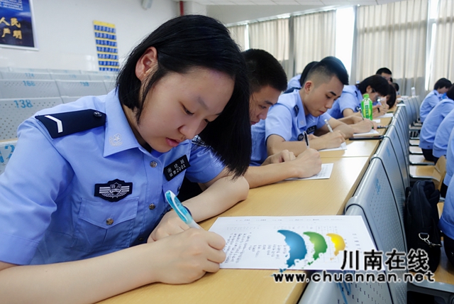 全省首个志愿服务选修课在四川警察学院结课(图6) 全省首个志愿服务选修课在四川警察学院结课(图6)