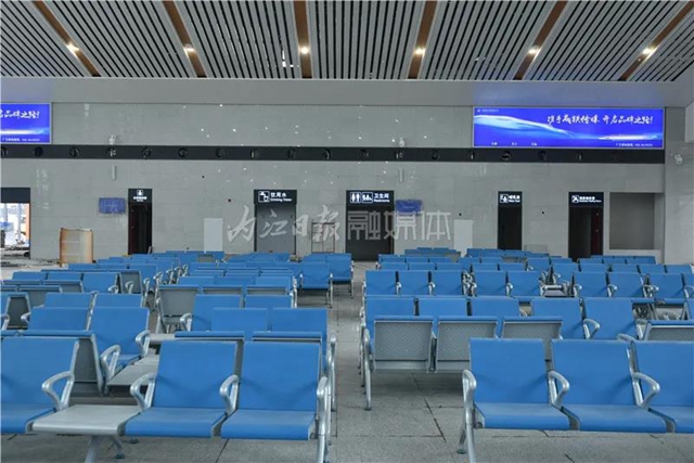 “浓墨泼彩”的一笔！绵泸高铁内江东站终于显露山水(图7)