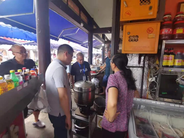 铁心、铁腕、铁面孔、铁作风!泸州市监5天排查隐患929个(图5) 铁心、铁腕、铁面孔、铁作风!泸州市监5天排查隐患929个(图5)