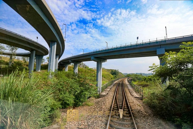 事关泸州未来!西部陆海新通道西线隆黄铁路隆昌至叙永段,今日启动扩能改造(图9) 事关泸州未来!西部陆海新通道西线隆黄铁路隆昌至叙永段,今日启动扩能改造(图9)