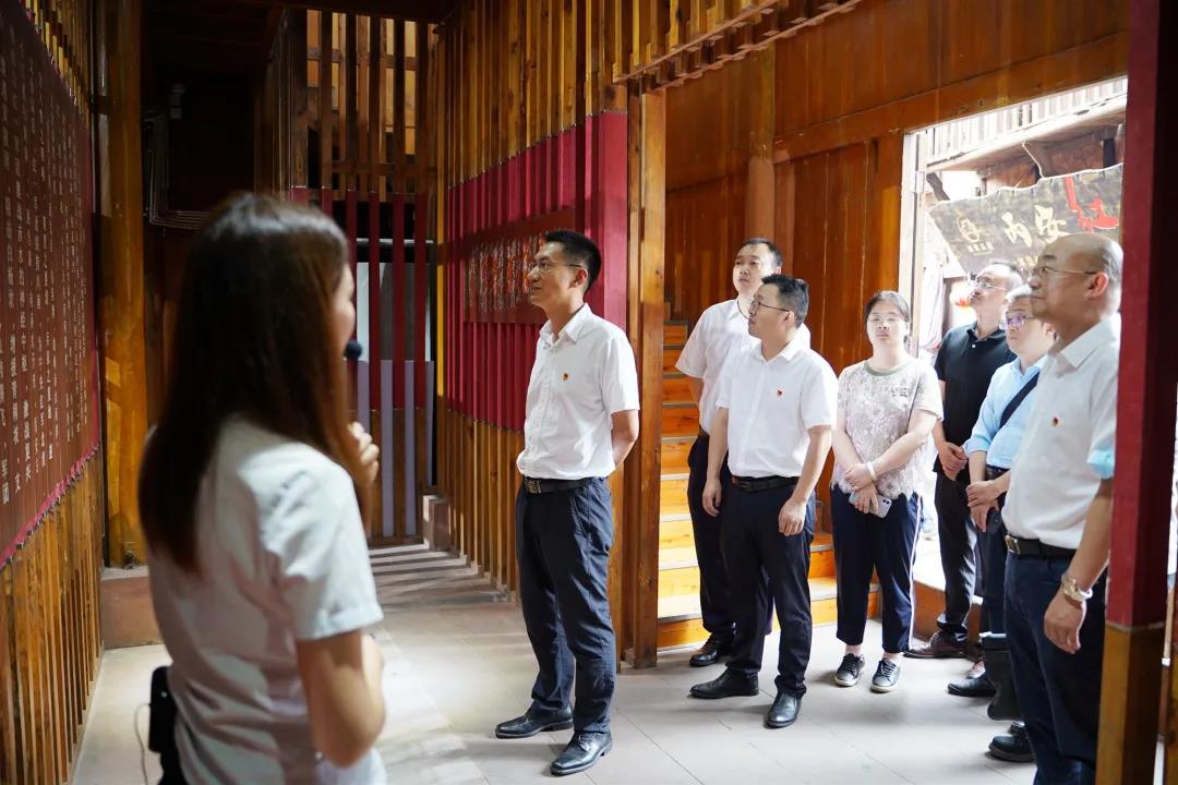 西南医大附院医疗集团赤水市人民医院签约暨授牌仪式举行(图21)