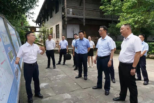 余先河督导检查食品生产企业安全工作