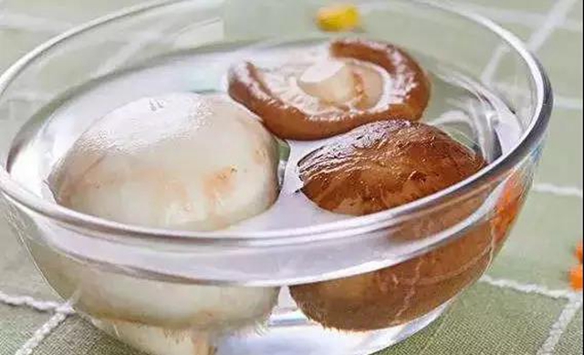 【扩散】最强降雨来袭！好多人都遭了？(图10)