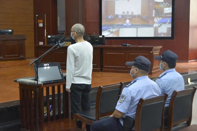 我为群众办实事 | 江阳法院邀请人大代表、政协委员旁听毒品犯罪案件庭审(图2) 我为群众办实事 | 江阳法院邀请人大代表、政协委员旁听毒品犯罪案件庭审(图2)