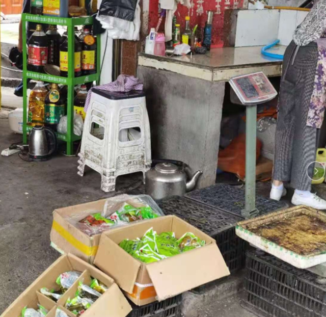 泸州市食品安全“红黑榜”(第五期)(图25) 泸州市食品安全“红黑榜”(第五期)(图25)