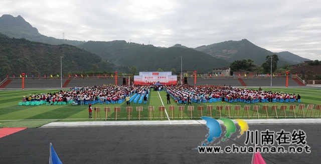  古蔺县实验小学校打造“名师工作室”经验得到推广