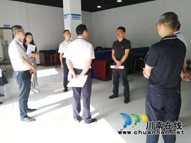吴伟率队到泸县云龙镇综合行政执法改革试点工作(图3) 吴伟率队到泸县云龙镇综合行政执法改革试点工作(图3)
