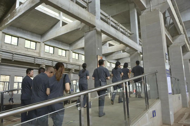 江阳法院走进郎酒集团 助力企业品牌保护(图12) 江阳法院走进郎酒集团 助力企业品牌保护(图12)