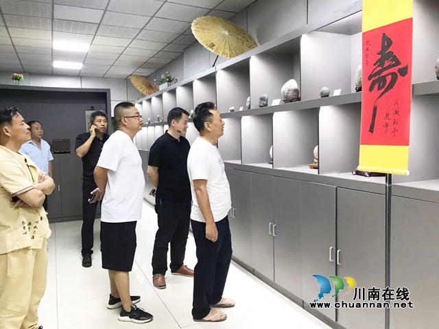 泸州市第十二届长江奇石文化节圆满结束(图5)