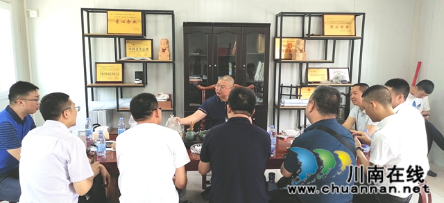“聚乡情、开新局、共发展”,成都古蔺商会开展企业走访交流活动(图4) “聚乡情、开新局、共发展”,成都古蔺商会开展企业走访交流活动(图4)