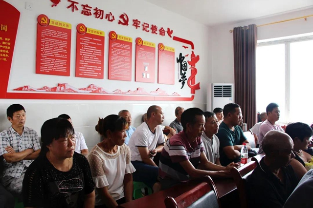 江阳法院巡回审理一起承包地征收补偿费用分配纠纷案(图5) 江阳法院巡回审理一起承包地征收补偿费用分配纠纷案(图5)