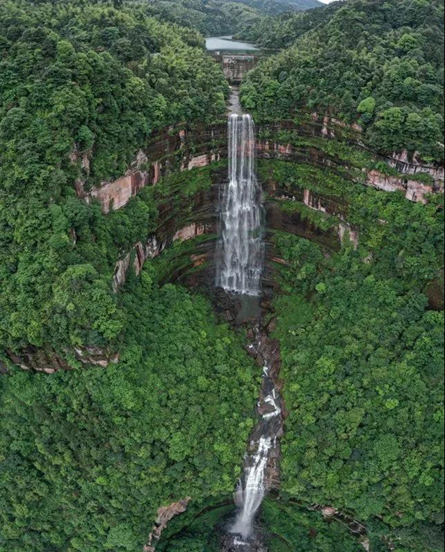 叙永：隐秘在一片绿意之中的四坪村，美到不动声色！(图8)