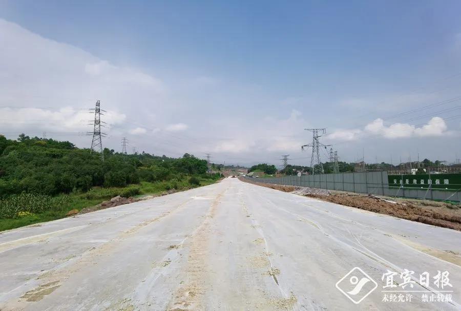 不用绕路了！宜庆路预计下月实现双向双幅通车 宜宾发布 昨天(图3)
