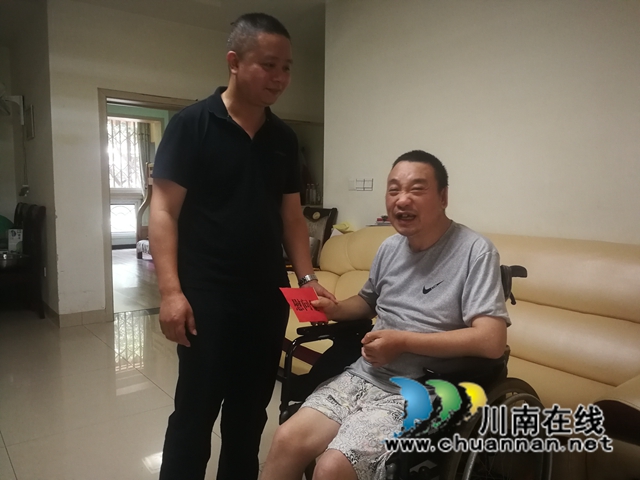 龙马潭区小市街道开展“八一”建军节集中走访慰问活动(图5) 龙马潭区小市街道开展“八一”建军节集中走访慰问活动(图5)