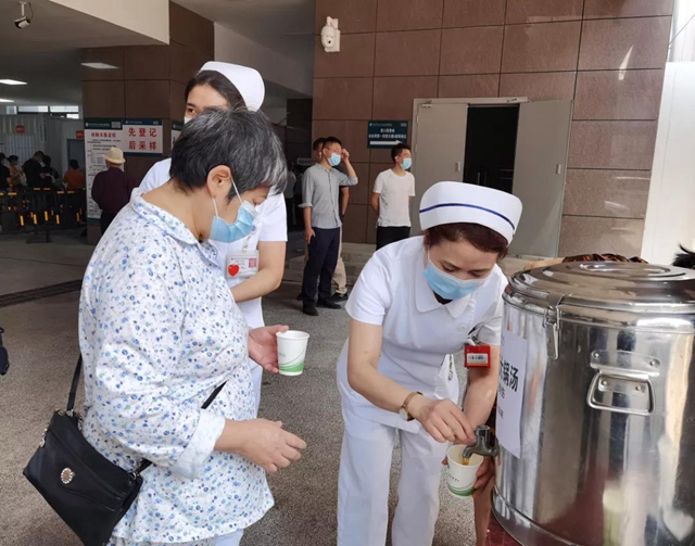 【通知】西南医大中医院免费提供“防疫除湿”中药大锅汤！(图4)