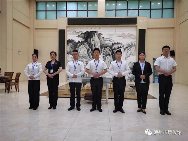 泸州首届殡仪服务员、公墓管理员培训落下帷幕(图10) 泸州首届殡仪服务员、公墓管理员培训落下帷幕(图10)