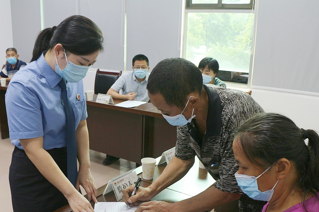 泸县人民检察院发出全市首份《督促监护令》(图15)