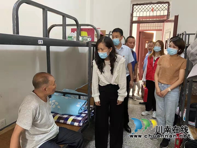 致公党泸州市委携手爱心单位捐赠物资助力古蔺防汛救灾