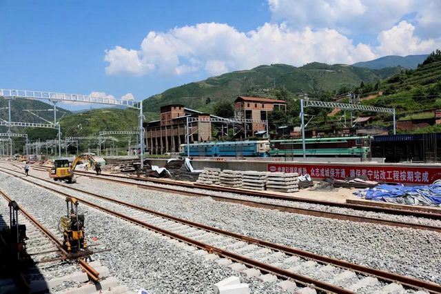 重要进展！成昆铁路复线冕宁站8月30日开通(图3)