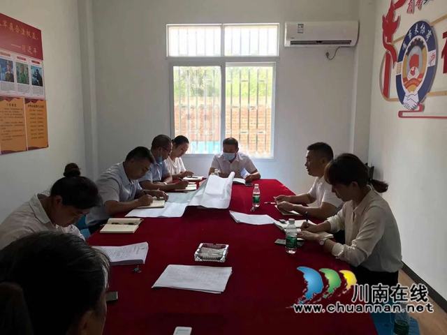 泸县海潮镇安排部署农村宅基地制度改革工作(图2) 泸县海潮镇安排部署农村宅基地制度改革工作(图2)