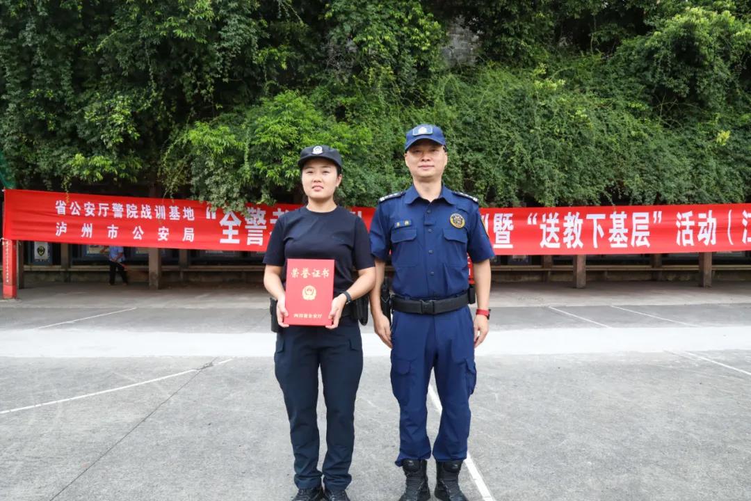 江阳：聚力实战炼铁军 铸牢警魂砺精兵(图5)