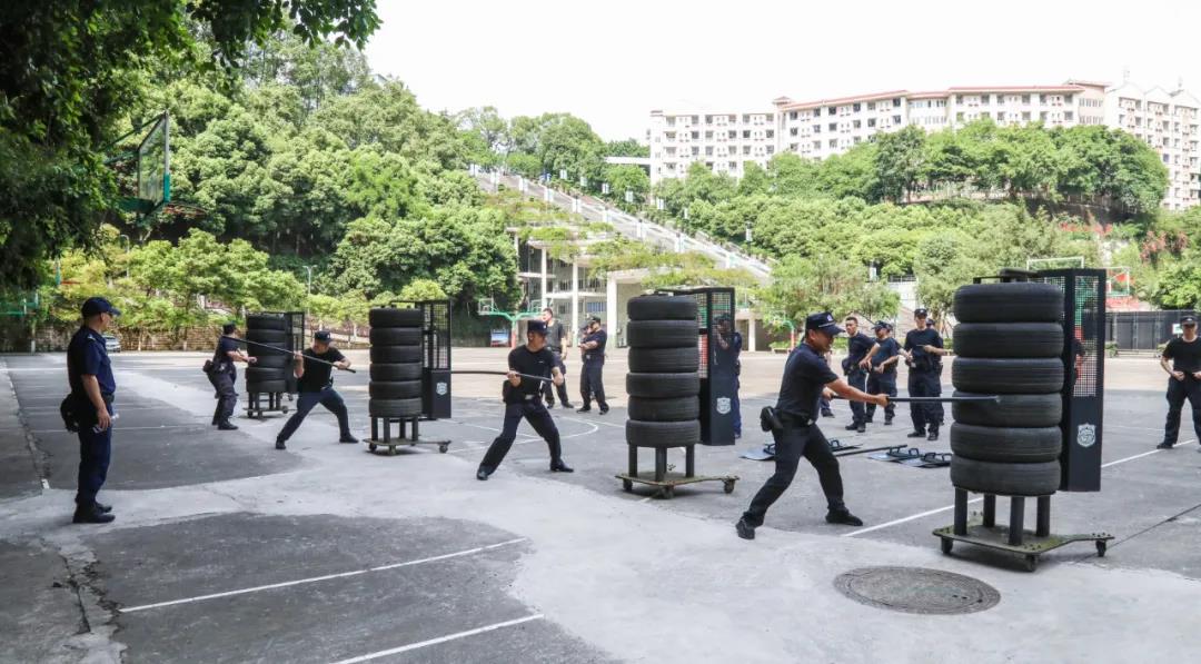 江阳：聚力实战炼铁军 铸牢警魂砺精兵(图14)