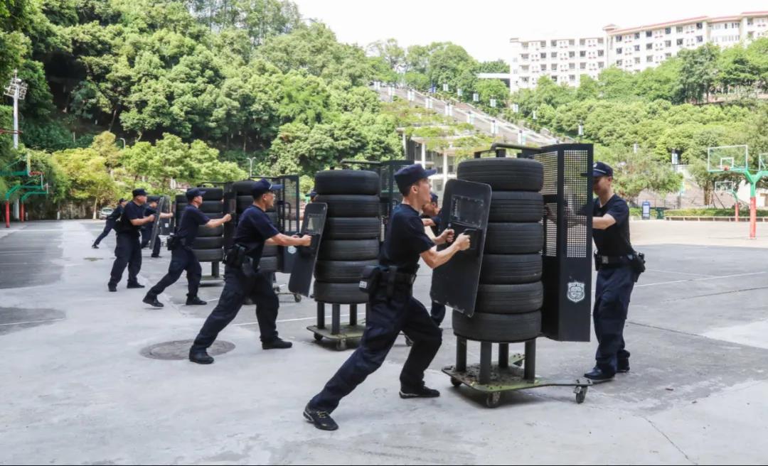 江阳：聚力实战炼铁军 铸牢警魂砺精兵(图17)