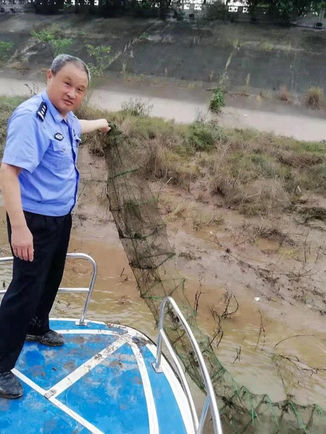 泸州两起公安部督办案件均因非法捕鱼(图4)