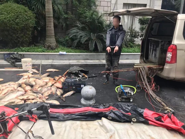 泸州两起公安部督办案件均因非法捕鱼(图10)