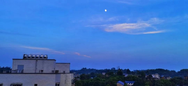 安逸、幸福！一起来看镜头里的“荣县蓝”(图5)