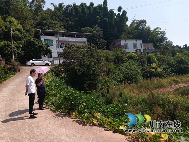 泸县云龙镇：环卫作业“外包”，助推镇村环境再提升