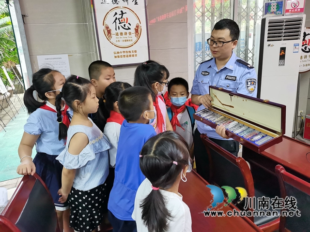龙马潭区小市街道合道街社区开展暑期青少年禁毒反诈骗教育活动(图2) 龙马潭区小市街道合道街社区开展暑期青少年禁毒反诈骗教育活动(图2)