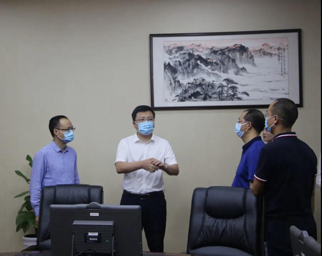 宜宾叙州区法院到江阳法院考察交流(图2) 宜宾叙州区法院到江阳法院考察交流(图2)