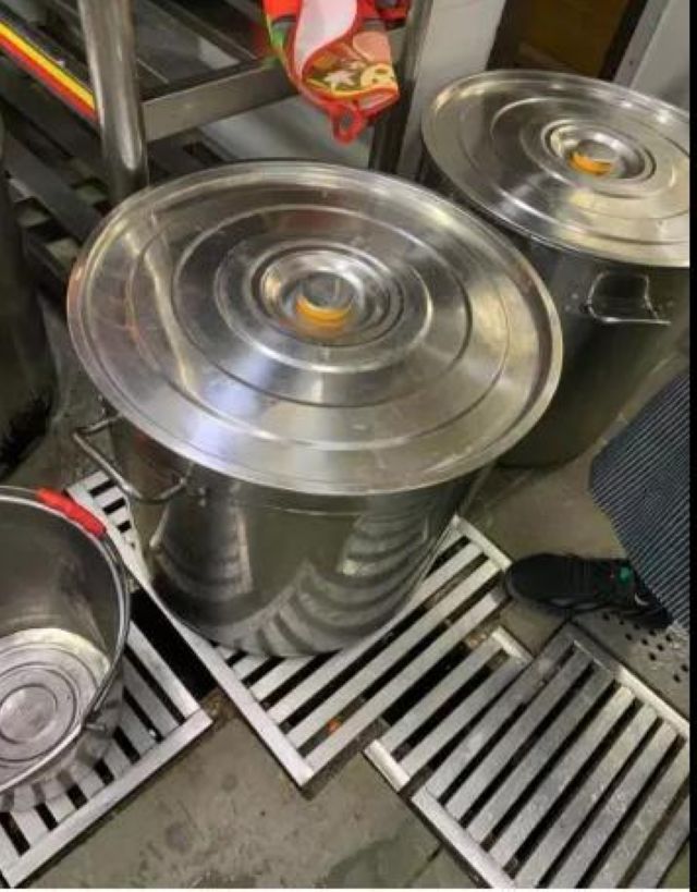 泸州市食品安全“红黑榜”(第九期)(图2) 泸州市食品安全“红黑榜”(第九期)(图2)