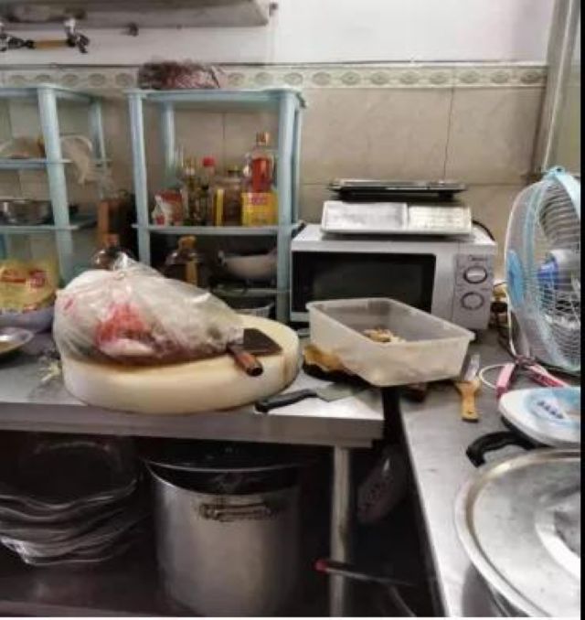 泸州市食品安全“红黑榜”(第九期)(图16) 泸州市食品安全“红黑榜”(第九期)(图16)