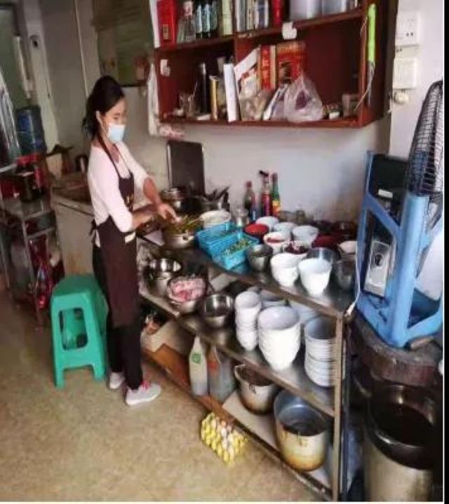 泸州市食品安全“红黑榜”(第九期)(图30) 泸州市食品安全“红黑榜”(第九期)(图30)