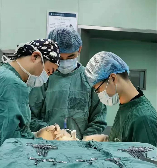 【关注】影响智力又毁颜值!泸州6岁娃得了这个病?(图4) 【关注】影响智力又毁颜值!泸州6岁娃得了这个病?(图4)