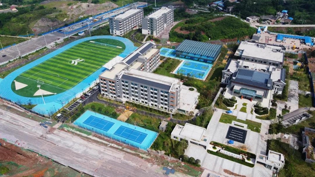 赞！高空下龙马潭的这些学校真美！(图5)