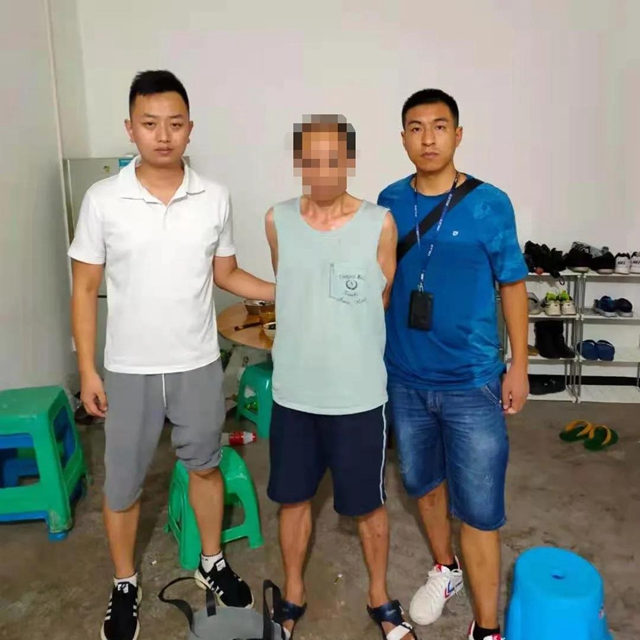 又是他!叙永城区的“扒窃手”已到案!(图2) 又是他!叙永城区的“扒窃手”已到案!(图2)