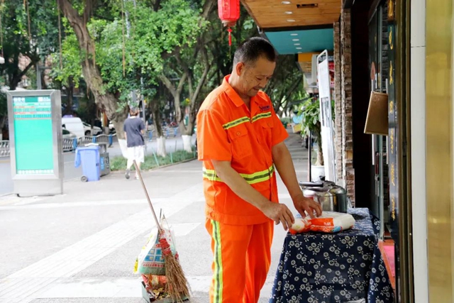 “鸡哈豆花哥” ，你做的事现在传遍了泸州 ！(图5)