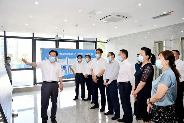 生日快乐！西南医大今天70岁了！(图23)