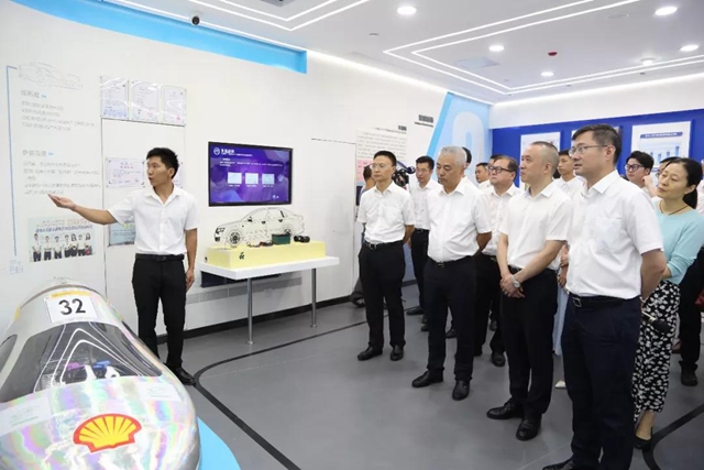 泸州职院多个基地揭牌，将打造科技创新综合体！(图6)