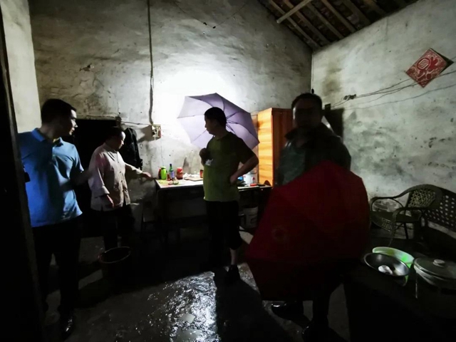 泸县地震致隆昌3人受伤 ，内江启动应急响应，多支队伍驰援泸县——(图3)