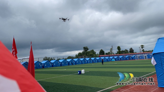 抗震救灾  泸县龙城救援队在行动(图3)