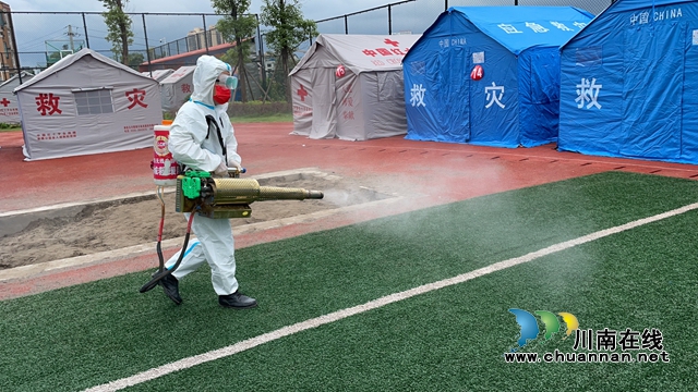 抗震救灾  泸县龙城救援队在行动(图4)