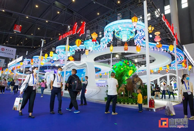 自贡这棵“树”火了！惊艳亮相央视《新闻联播》(图4)