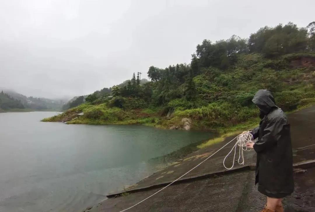 泸县“9.16”地震 ┃ 泸县震区，饮用水源和放射源均安全(图1)