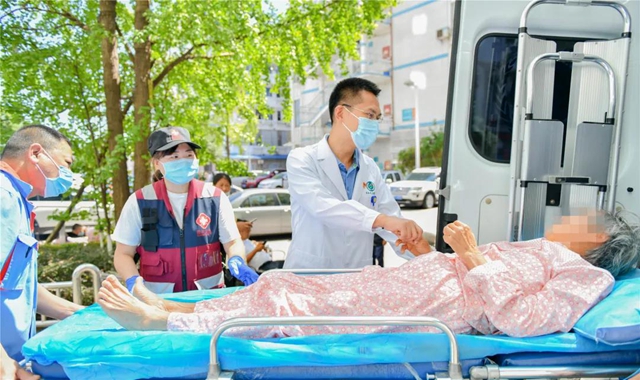 【好消息】重症好转，中症康复，你们关心的泸县地震伤员出院了！(图1)