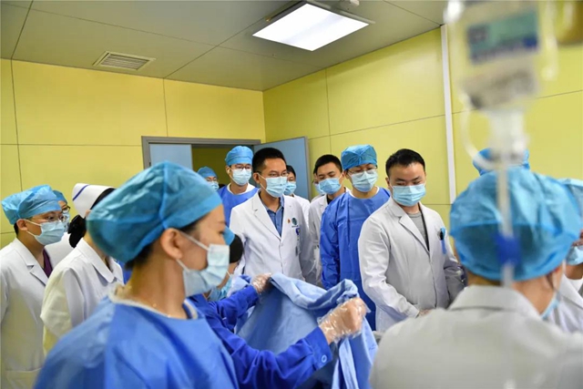 【好消息】重症好转，中症康复，你们关心的泸县地震伤员出院了！(图11)