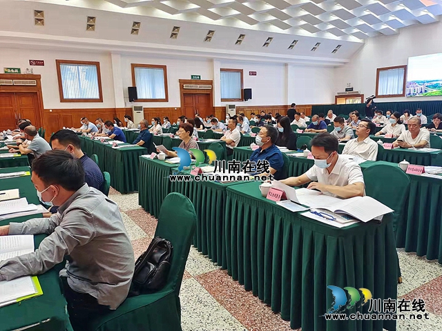 泸州市近五年为消费者挽回经济损失798万余元(图3) 泸州市近五年为消费者挽回经济损失798万余元(图3)